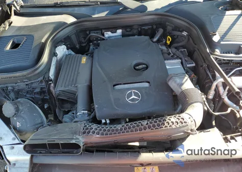 2019 Mercedes-Benz Glc 300 4Matic z USA, uszkodzony, nr VIN WDC0G4KB6KF642976